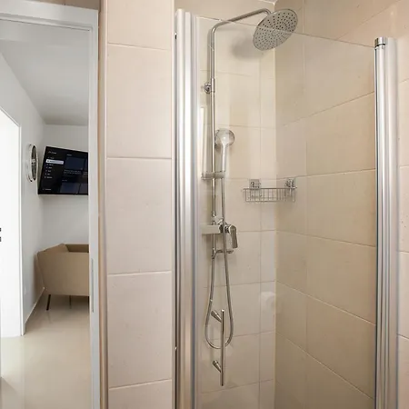 Vila Angie With Heated Pool Vodnjan