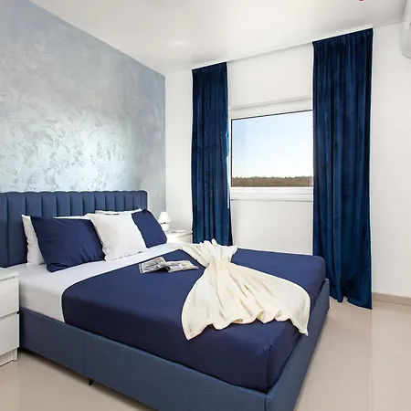 Vila Angie With Heated Pool *