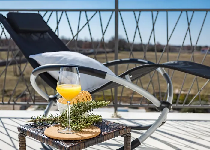 Βίλα Angie With Heated Pool