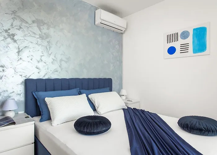 Angie With Heated Pool * Vodnjan