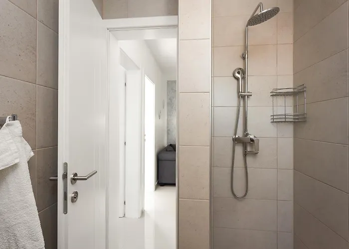 Angie With Heated Pool Βίλα Vodnjan